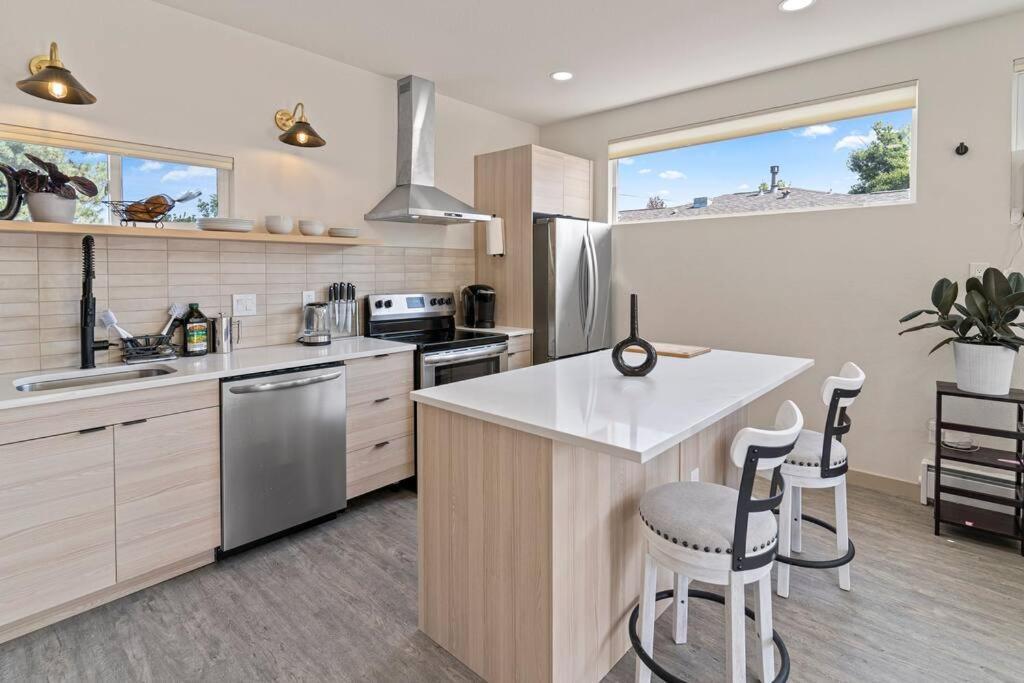 Beautiful Denver Carriage House 외부 사진